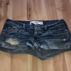 Cute Hollister jean shorts